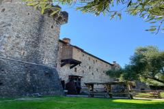 2023-09-castello-di-amorosa_02.jpg